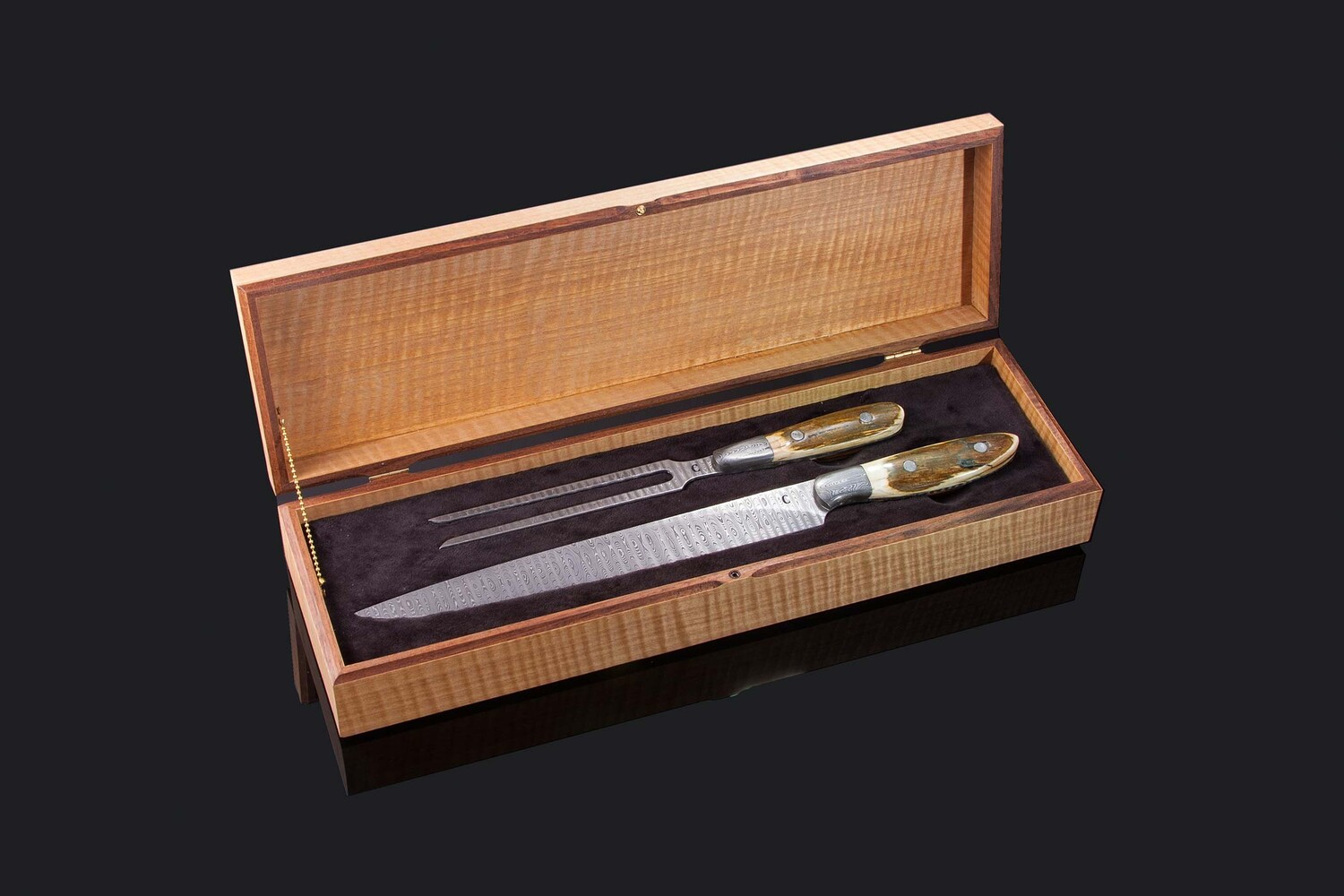 Stainless Damascus and Mammoth Ivory Carving Set box open